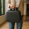 TraveLux Max kisméretű kézi bőrönd keményfedeles 28x36x16 cm