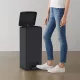 Fekete ujjlenyomat-mentes rozsdamentes-acél pedálos kuka 30L