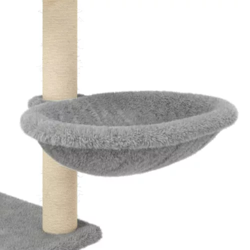 Világosszürke macskabútor szizál kaparófákkal 153 cm
