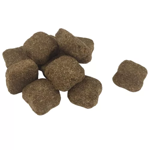 2 db „Maxi Adult Essence Beef & Chicken” prémium kutyatáp 30 kg