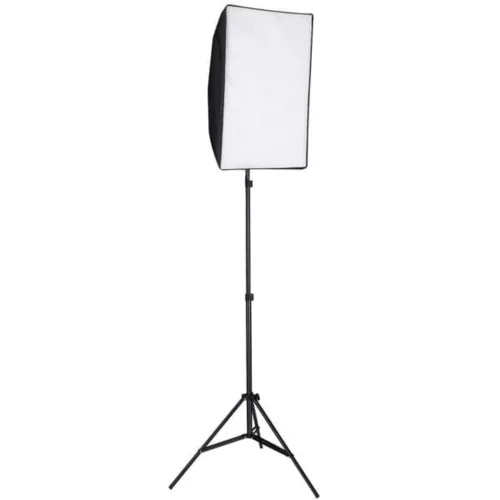 Fotóstúdió-felszerelés hátterekkel és softbox lámpával