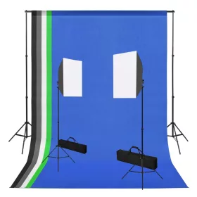   Fotóstúdió-felszerelés softbox lámpákkal és hátterekkel