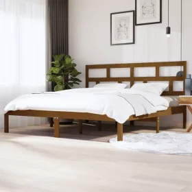 Mézbarna tömör fenyőfa ágykeret 200 x 200 cm