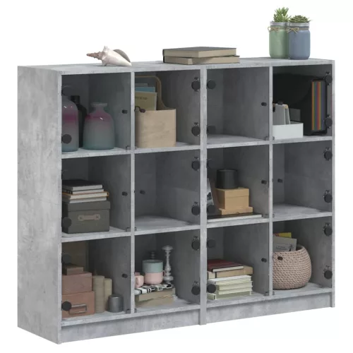 Betonszürke szerelt fa könyvespolc ajtókkal 136 x 37 x 109 cm