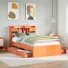 Barna tömör fenyőfa könyvespolcos ágy matrac nélkül 135 x 190cm