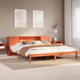   Barna tömör fenyőfa könyvespolcos ágy matrac nélkül 200 x 200cm