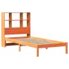 Barna tömör fenyőfa könyvespolcos ágy matrac nélkül 100 x 200cm