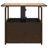 Barna polyrattan kerti asztal napernyőlyukkal 55x55x46,5 cm