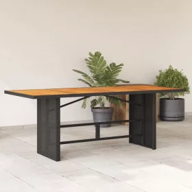   Fekete polyrattan kerti asztal akácfa lappal 190 x 80 x 75 cm
