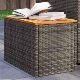   2 db szürke polyrattan és tömör fa kerti kisasztal 55x34x37 cm