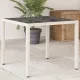 Fehér polyrattan üveglapos kerti asztal 90 x 90 x 75 cm