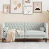 2 személyes világoszöld bársony Chesterfield kanapé párnákkal