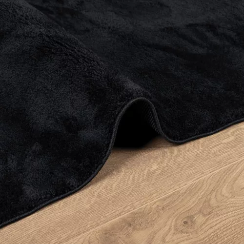 OVIEDO fekete rövid szálú szőnyeg 200 x 200 cm