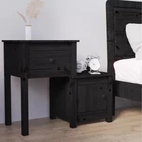   2 darab fekete tömör fenyőfa éjjeliszekrény 79,5 x 38 x 65,5 cm