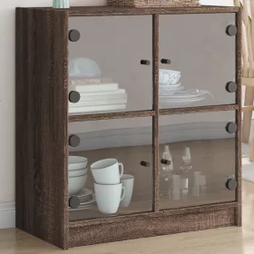   Barna tölgyszínű kisszekrény üvegajtókkal 68 x 37 x 75,5 cm