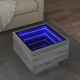 Szürke sonoma színű szerelt fa kisasztal LED-del 40x40x30 cm