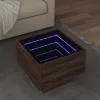 Barna tölgy színű szerelt fa kisasztal LED-del 40 x 40 x 30 cm